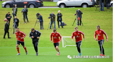 APP下载拳击热身赛，岭北闪电队与西城玄武队强势反弹，体能对抗拉满！赛场纪律更严谨的简单介绍