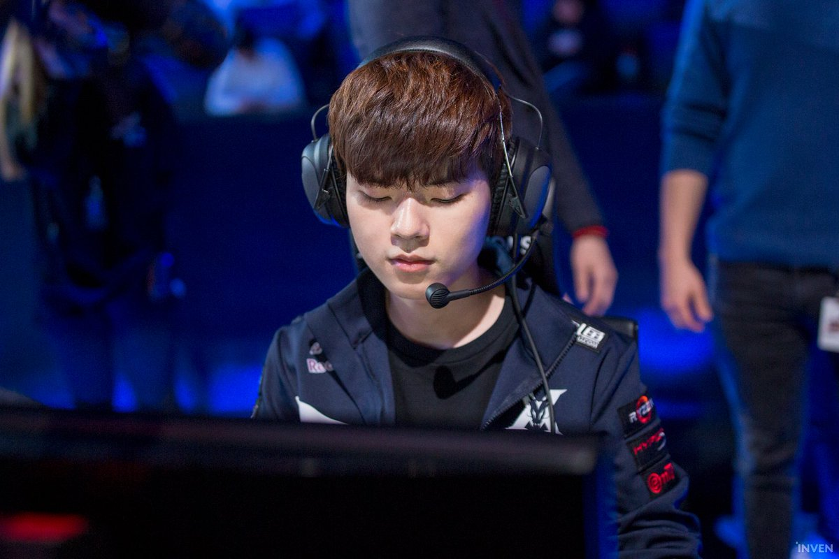 APP下载包含Ming新星关键助攻表现惊艳，SKT未来可期！的词条